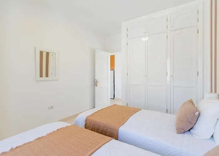 Mahostly Apartamento Comillas Sb